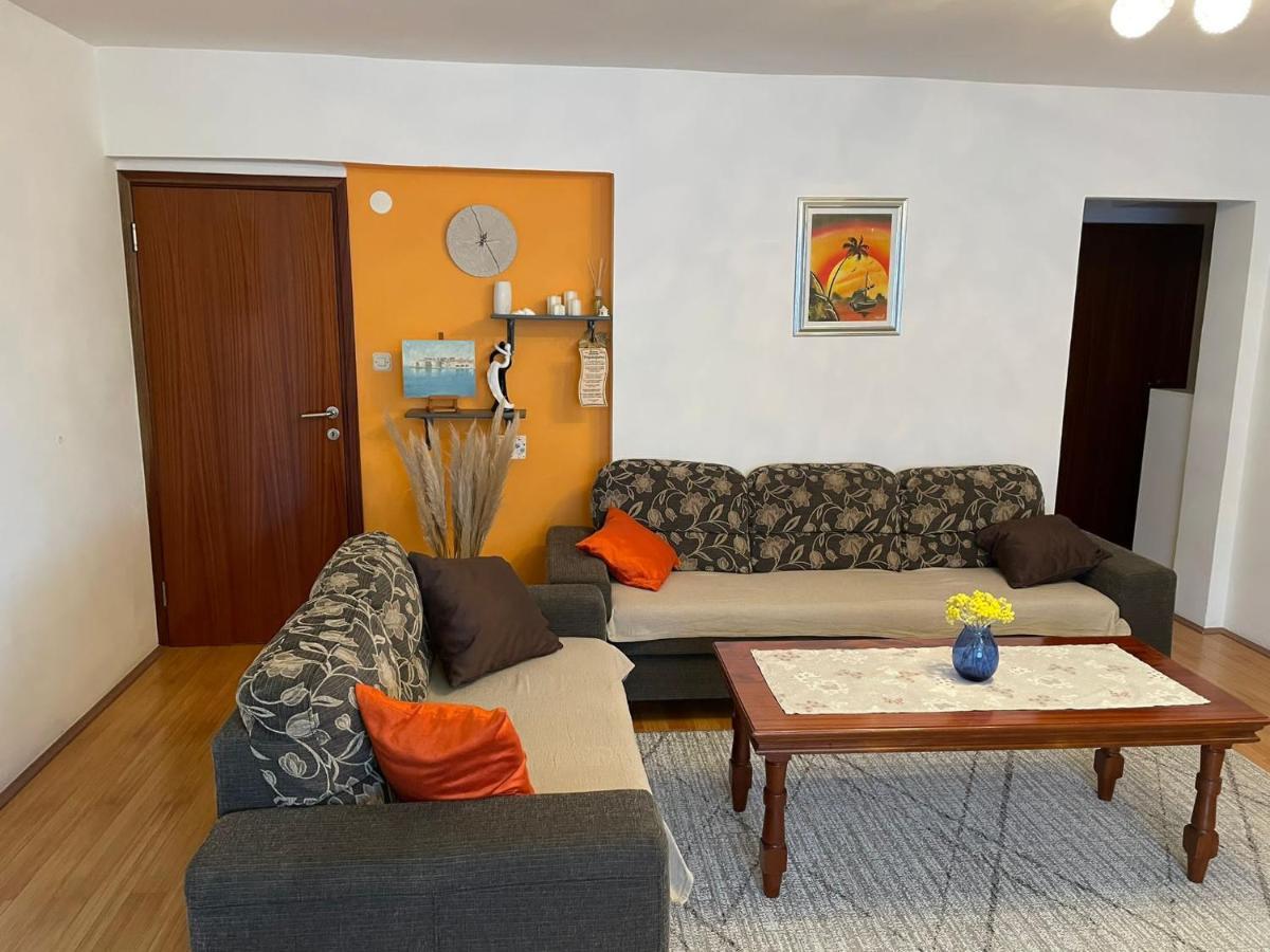 Apartment Finally Kastel Stari ภายนอก รูปภาพ